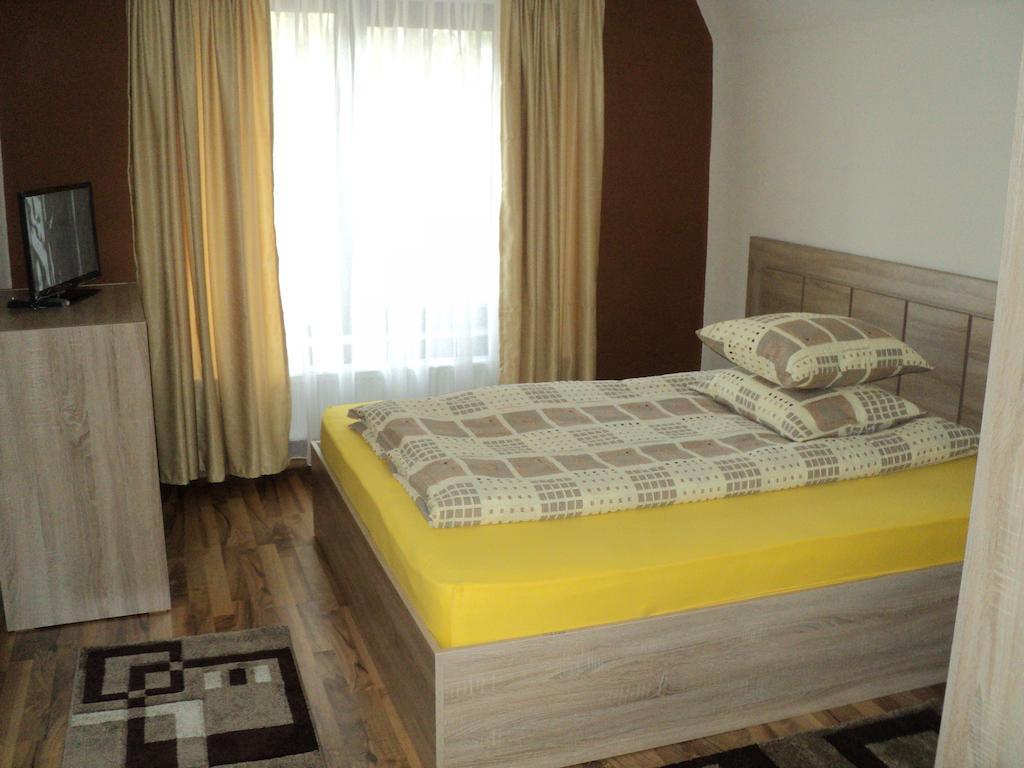 סקרישוארה Cabana Suvenirurilor חדר תמונה